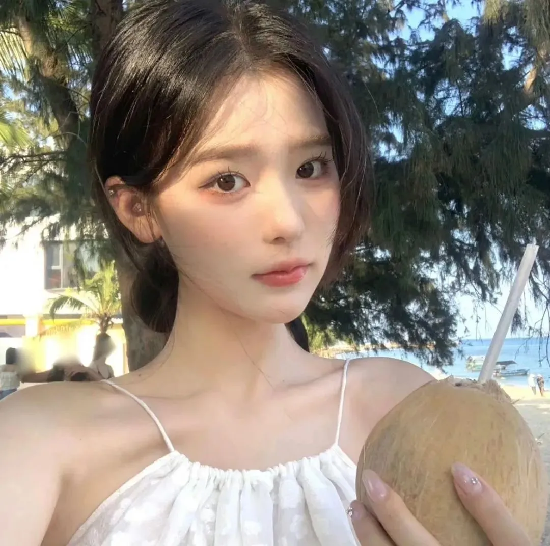 人妖鲜艳巨茎HD高清无删减无弹窗免费观看-美食片